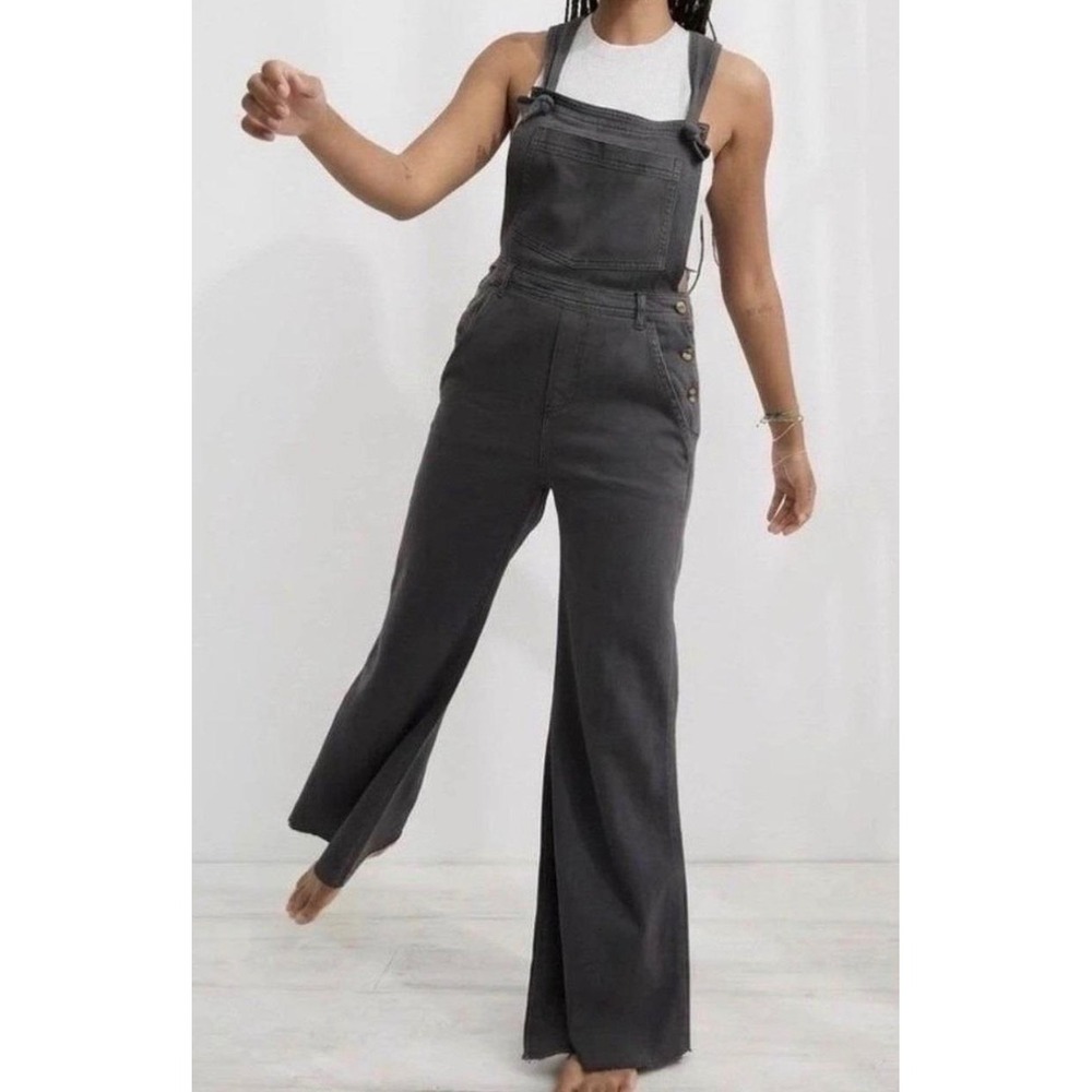 Aerie Womens Wide Leg Overalls Charcoal Gray Raw Hem Denim Size‎ Small